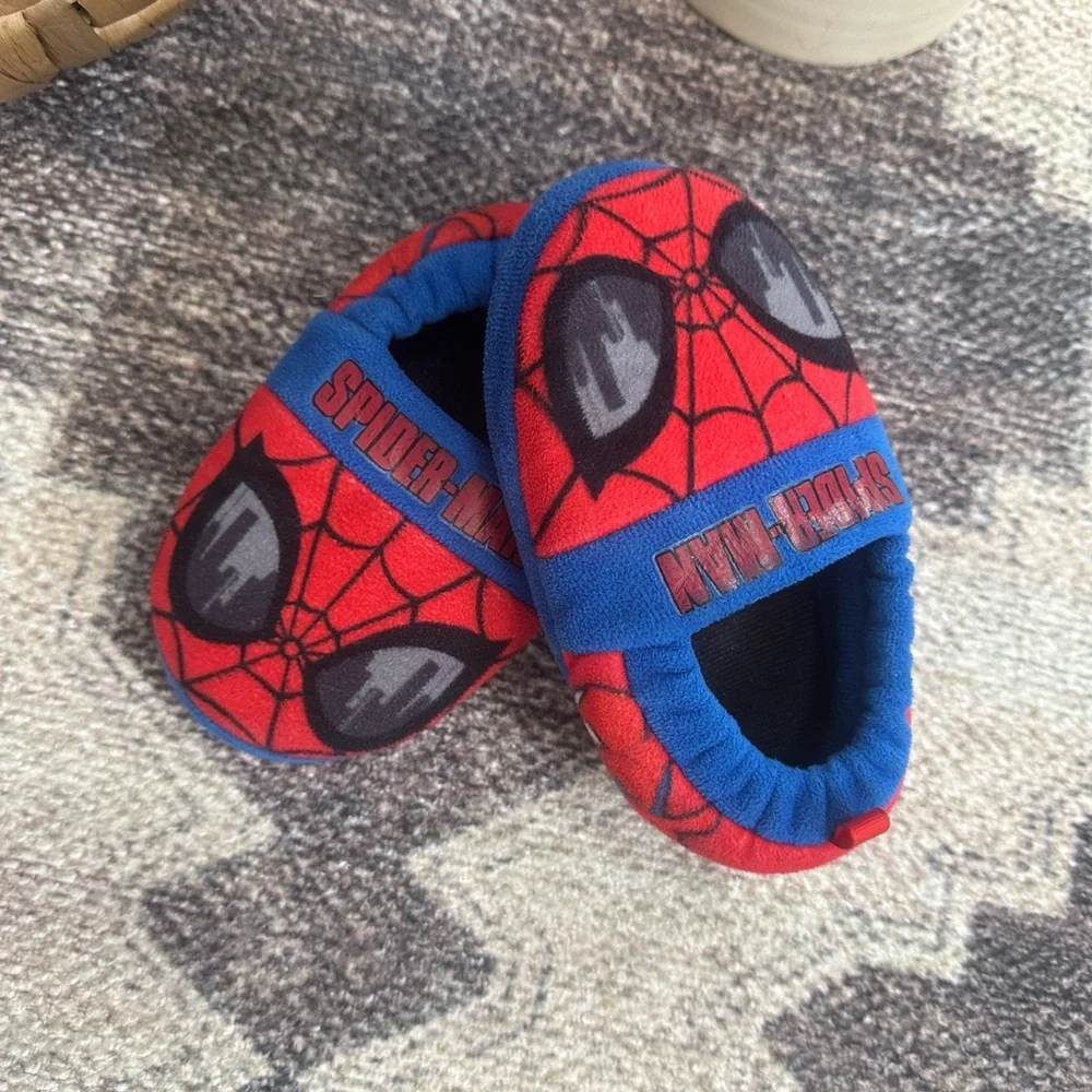 Spiderman Marvel Toddler Boy Slippers Size Medium 7-8 Red Blue Graphic Slippers